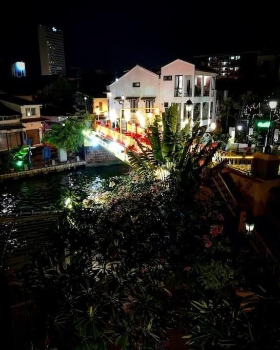 Leju 21 樂居 Explore Malacca From A Riverside House Екстер'єр фото