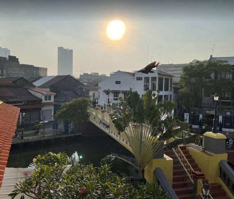 Leju 21 樂居 Explore Malacca From A Riverside House Екстер'єр фото